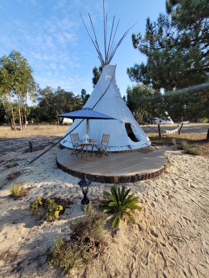 Goodmuda Tipi'S Hotel Grandola Ngoại thất bức ảnh